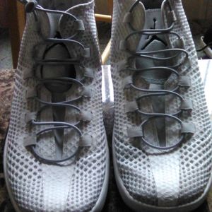 Jordan Reveal  834064-100